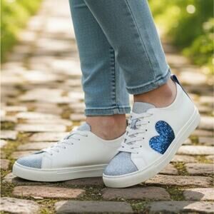 NWT | JWJ | Women's White and Blue Heart Sneakers | Size 10